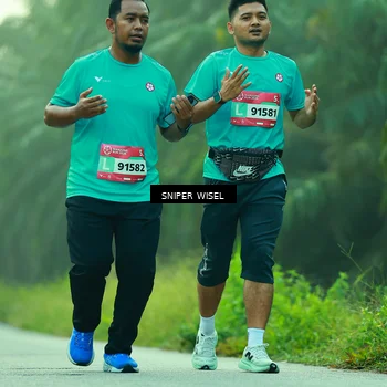 Runner Photo 8434189