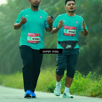 Runner Photo 8434199