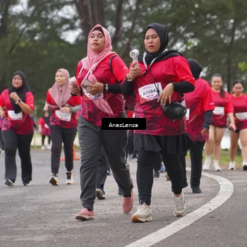 Runner Photo 8434211