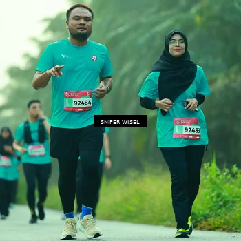 Runner Photo 8434258