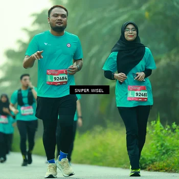 Runner Photo 8434260
