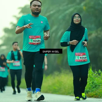 Runner Photo 8434261