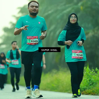 Runner Photo 8434263
