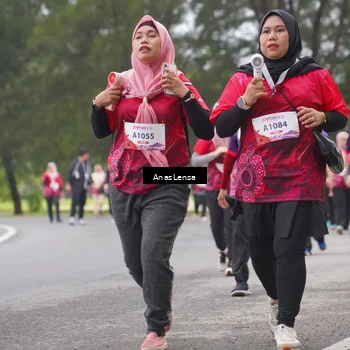 Runner Photo 8434325