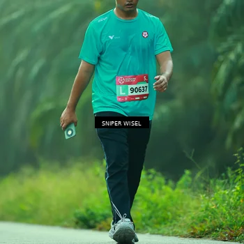 Runner Photo 8434341