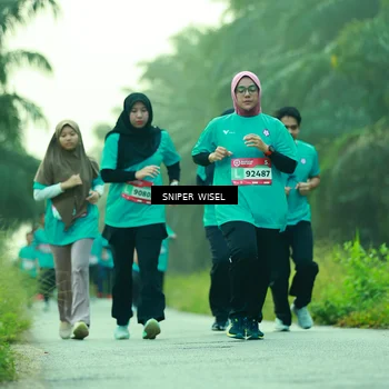 Runner Photo 8434361