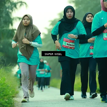 Runner Photo 8434378