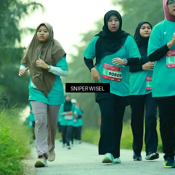 Runner Photo 8434380