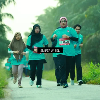 Runner Photo 8434382