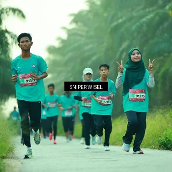 Runner Photo 8434385