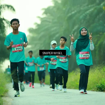 Runner Photo 8434390