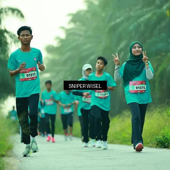 Runner Photo 8434393
