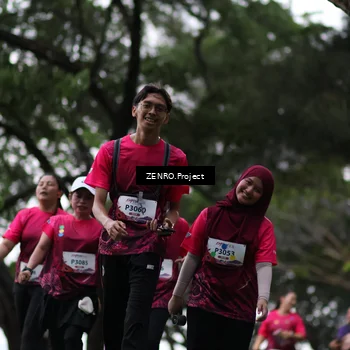 Runner Photo 8434400