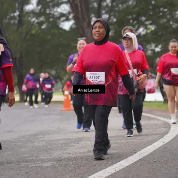 Runner Photo 8434409