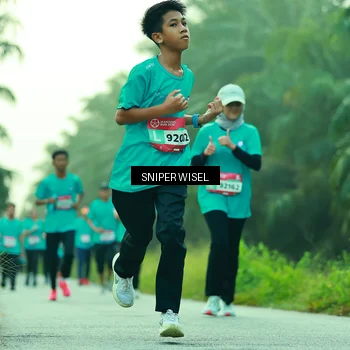 Runner Photo 8434416
