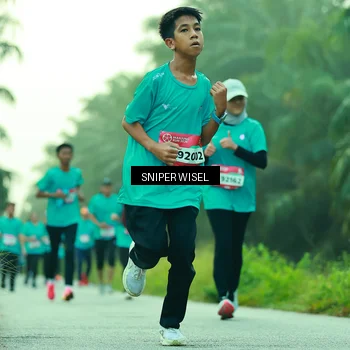 Runner Photo 8434420