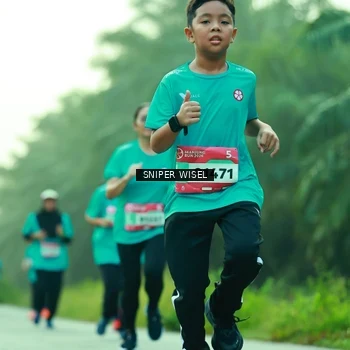 Runner Photo 8434484