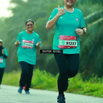Runner Photo 8434496