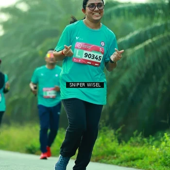 Runner Photo 8434502