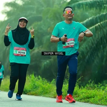 Runner Photo 8434512
