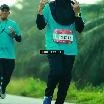 Runner Photo 8434525