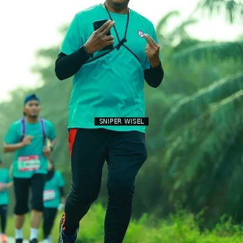 Runner Photo 8434529