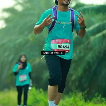Runner Photo 8434541