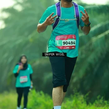 Runner Photo 8434543