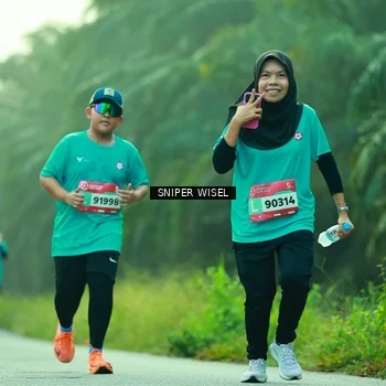 Runner Photo 8434546