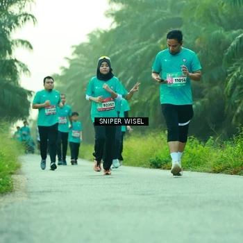 Runner Photo 8434565