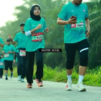 Runner Photo 8434574