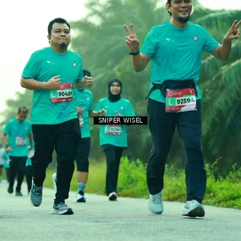 Runner Photo 8434583