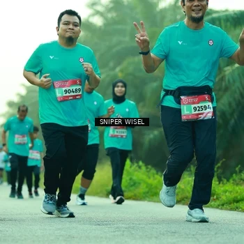Runner Photo 8434591