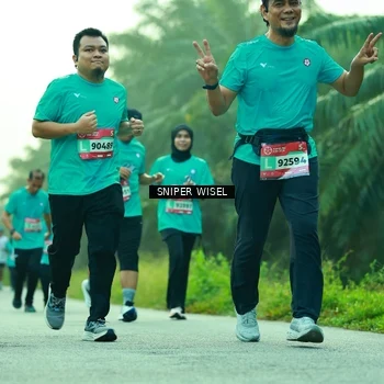 Runner Photo 8434594