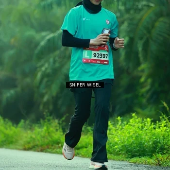 Runner Photo 8434595