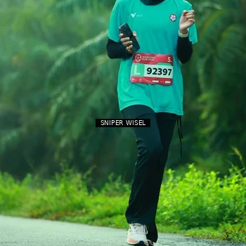 Runner Photo 8434601