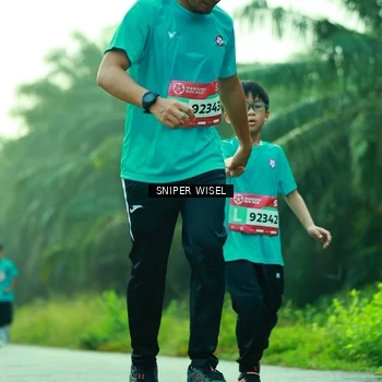 Runner Photo 8434613