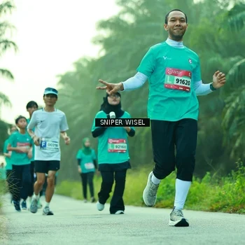 Runner Photo 8434633