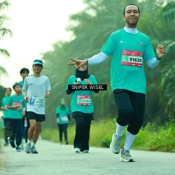 Runner Photo 8434635