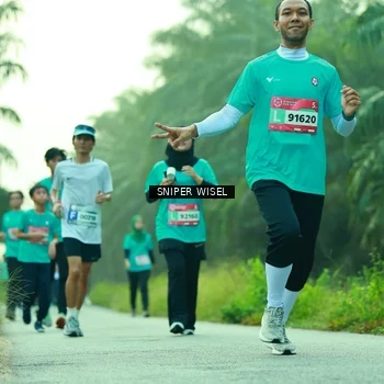 Runner Photo 8434642