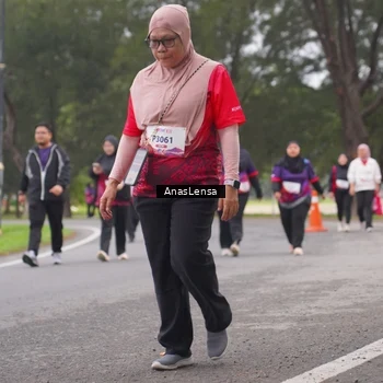 Runner Photo 8434672