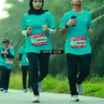 Runner Photo 8434676