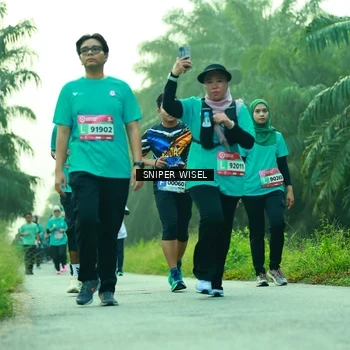 Runner Photo 8434682