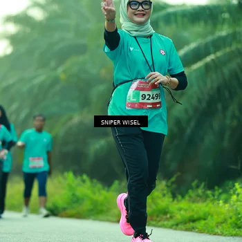 Runner Photo 8434738