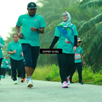 Runner Photo 8434809