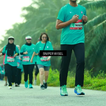 Runner Photo 8434854