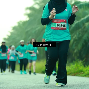Runner Photo 8434856