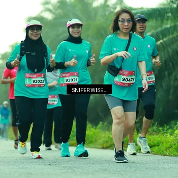 Runner Photo 8434865