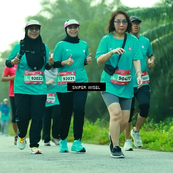 Runner Photo 8434872