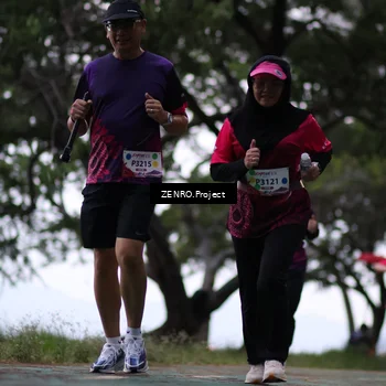 Runner Photo 8434919